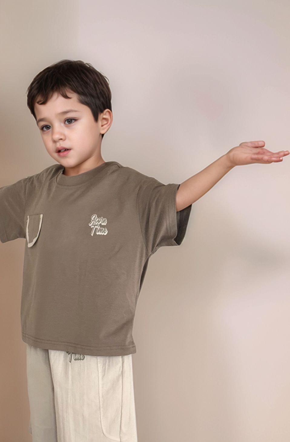 قميص وشورت المرح